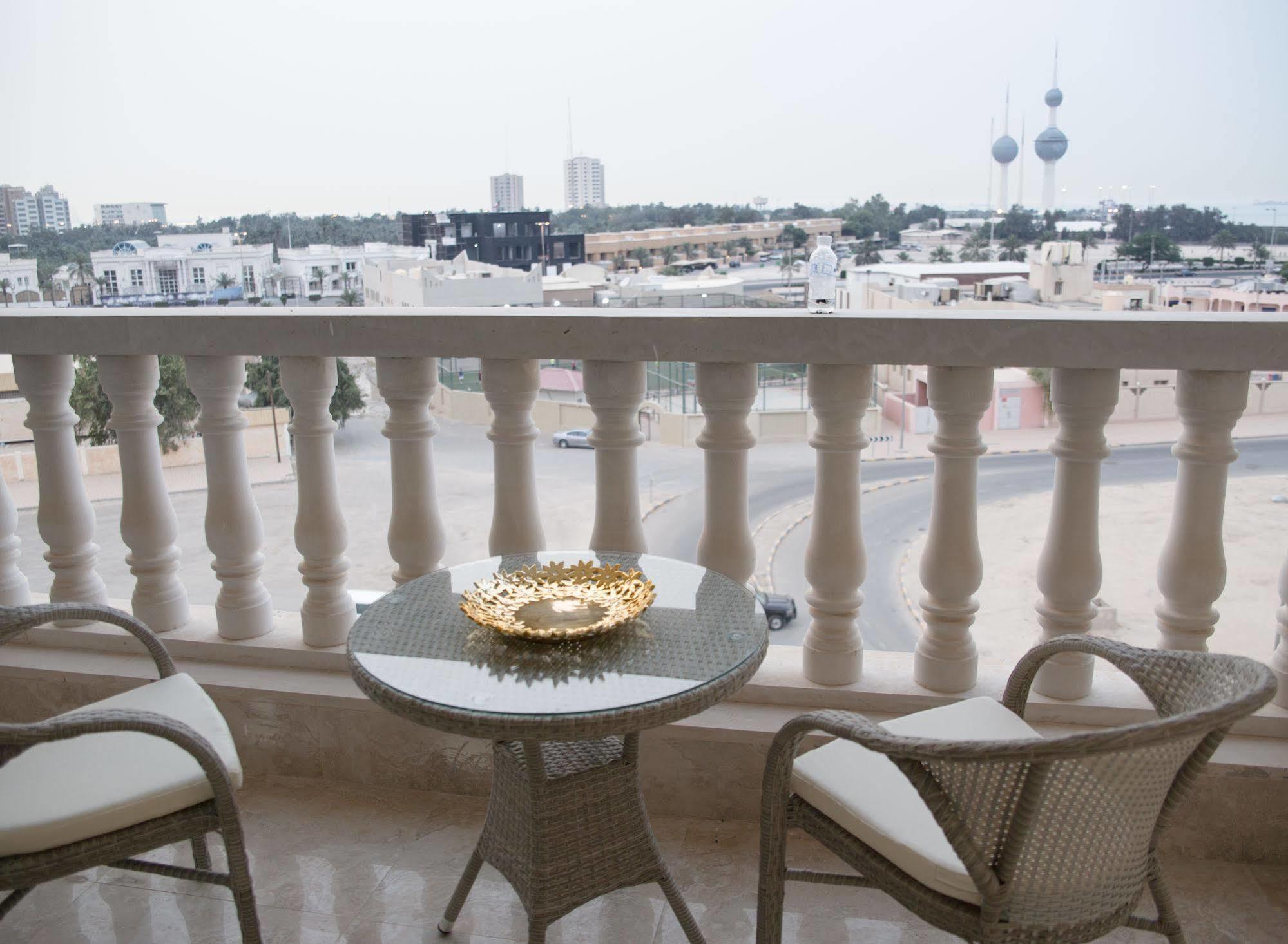 Adams Hotel Kuwait City Exteriér fotografie